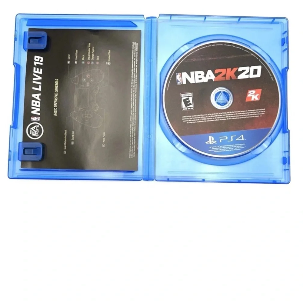 EA Sports PS4 Game Set - Blue Cases